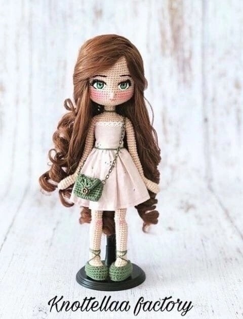 Восхитительная куколка из пряжи Восхитительная куколка из пряжи