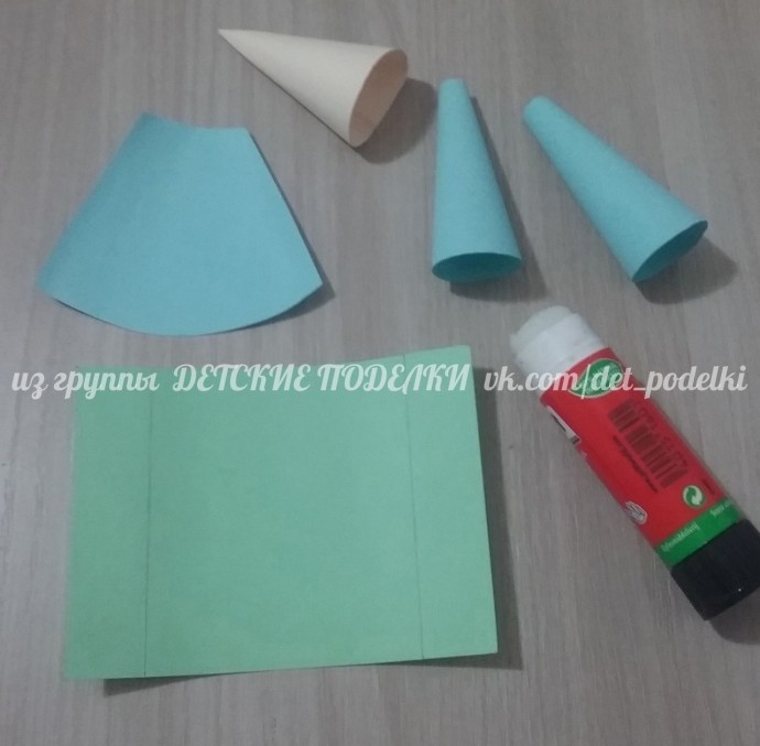 Ракета в космосе