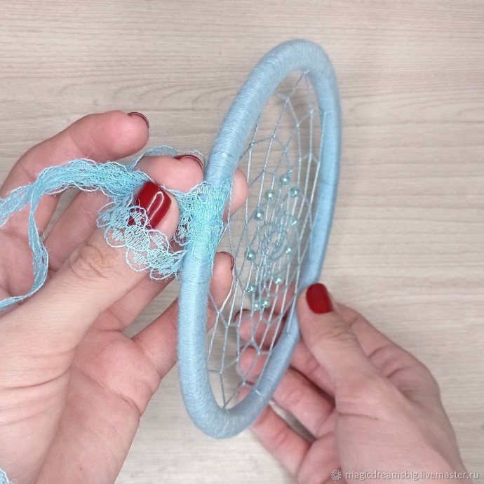 Ловец снов с лентами