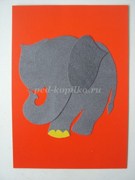 Аппликация из бархатной бумаги "Слонёнок" Аппликация из бархатной бумаги "Слонёнок"