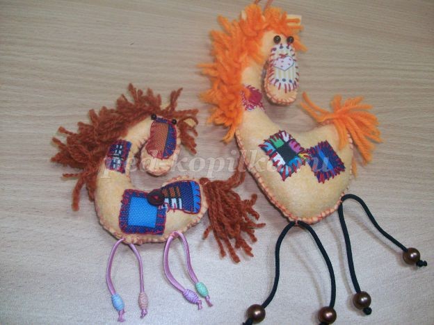 Лошадки из лоскутков: мастер-класс