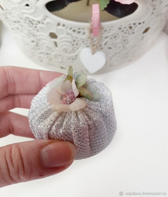 Аксессуар для интерьерной куклы