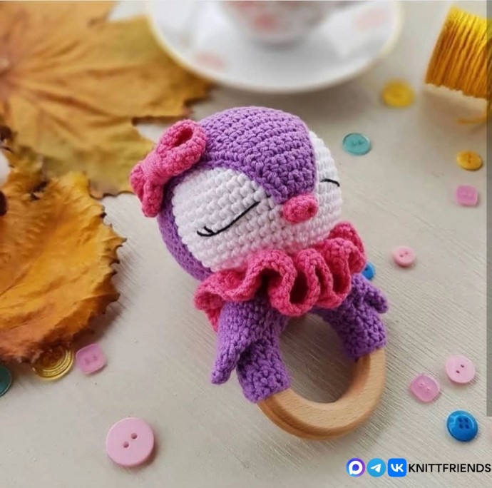 ​Погремушка Пингвиненок