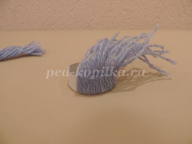 Снегурочка из ниток: новогодний мастер-класс, часть 4 Снегурочка из ниток: новогодний мастер-класс, часть 4