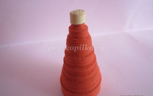 Пальчиковая кукла в технике квиллинг: часть 1