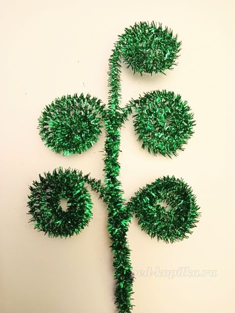 Новогодняя композиция детскими руками: часть 1