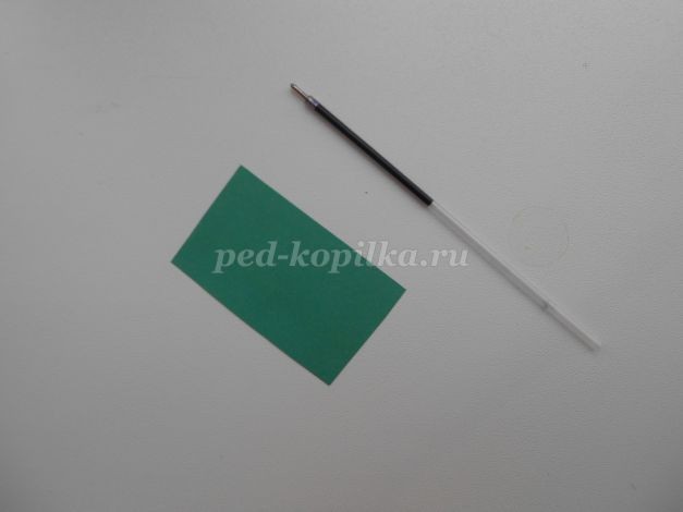 ​Цветочное панно из бумаги: часть 2