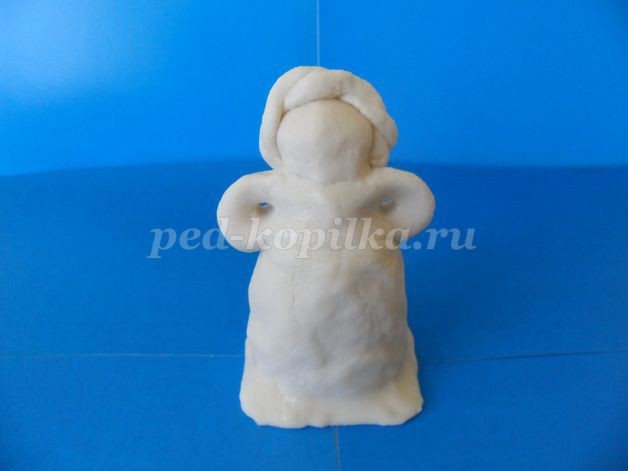 Поделка из солёного теста: Дымковская барышня