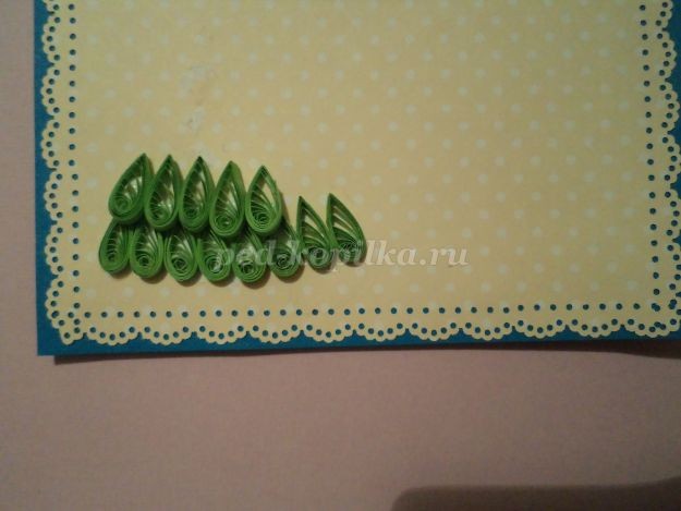 Новогодняя открытка в технике квиллинг: часть 3
