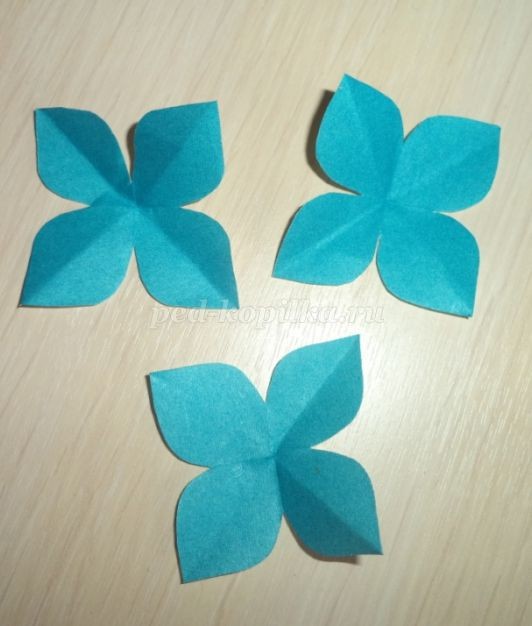 Подставка для карандашей и ручек из рулонов туалетной бумаги: часть 2 Подставка для карандашей и ручек из рулонов туалетной бумаги: часть 2