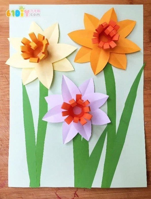 Объемные нарциссы из бумаги Объемные нарциссы из бумаги