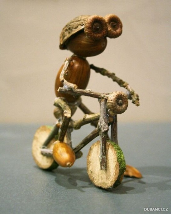 ​Весёлые желуди