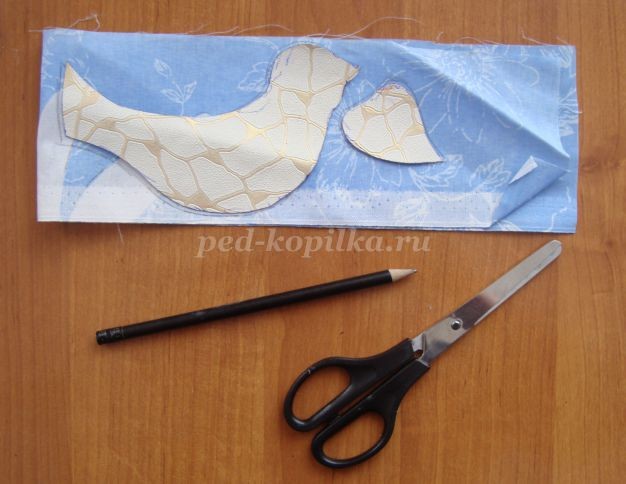 Весенняя птичка