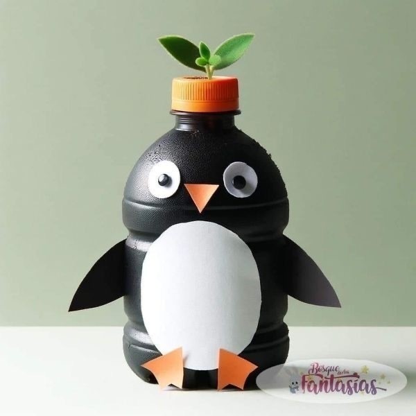 Интересные зверушки из пластиковых бутылок