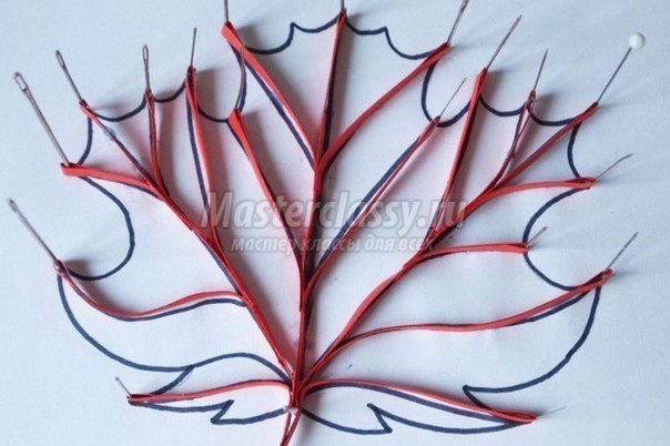 Листочек в технике квиллинг