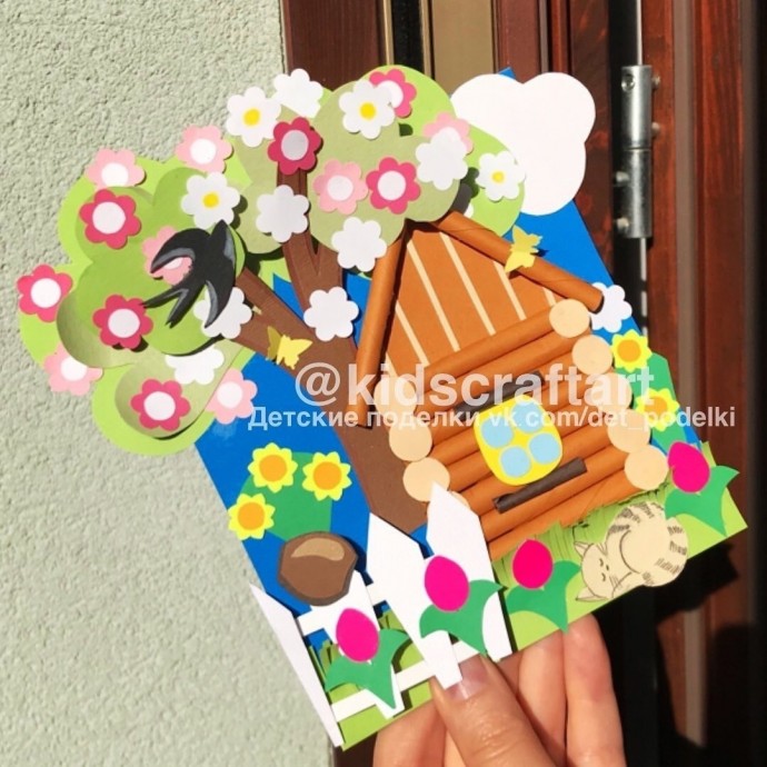 Весенний домик в деревне