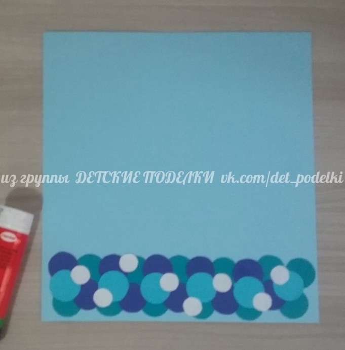 Кораблик в море