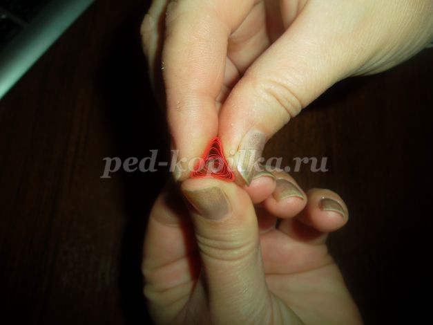 Новогодняя ёлка: квиллинг, часть 3