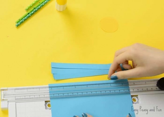 Астры из бумажных полосок