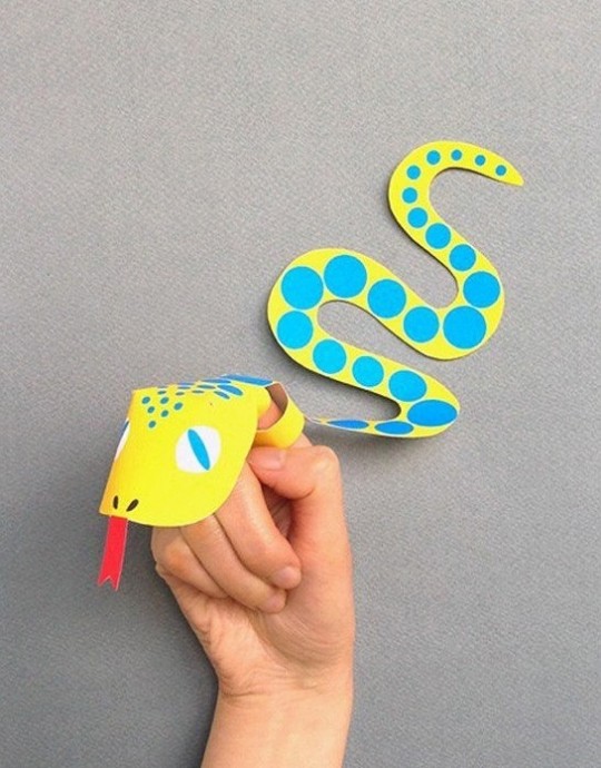 Змейка на пальчик