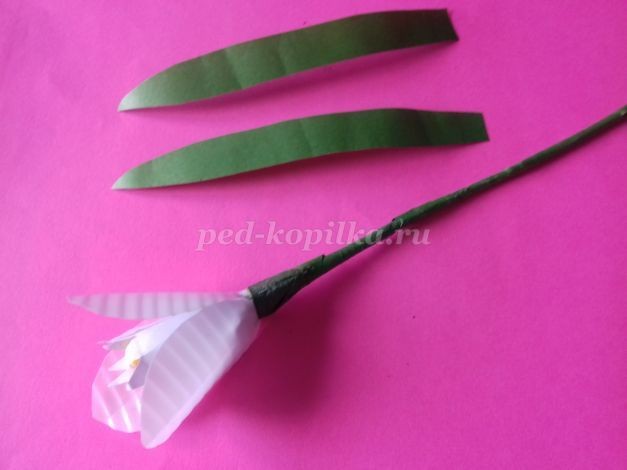 Как сделать подснежники детскими руками Как сделать подснежники детскими руками