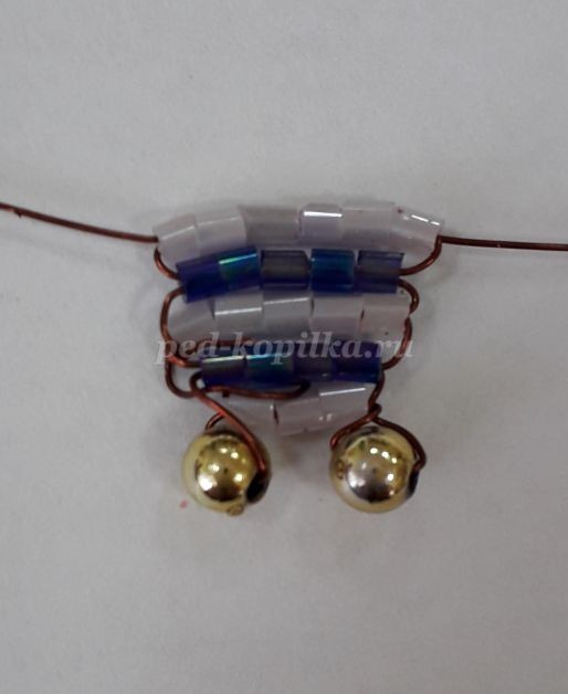 Плетение фигурки совёнка из стекляруса и пайеток Плетение фигурки совёнка из стекляруса и пайеток