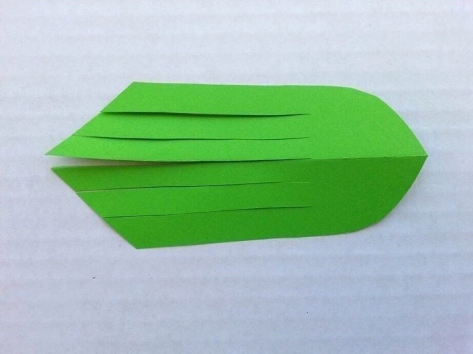 Объемные рыбки из цветной бумаги