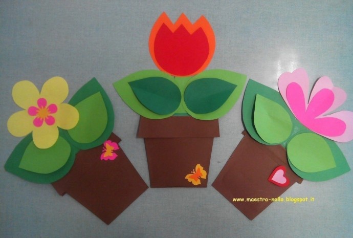 Цветочек в горшке