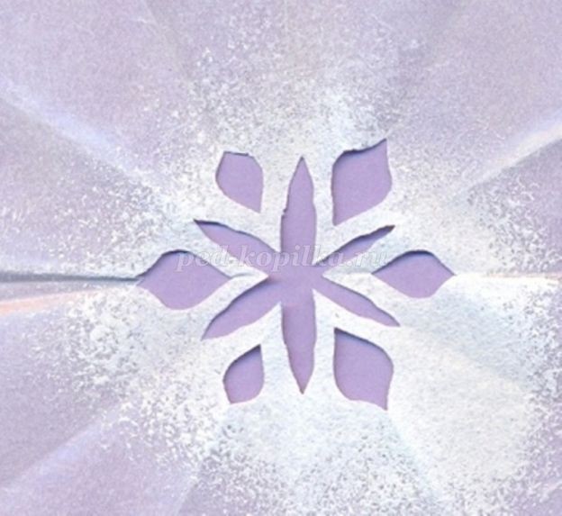 ​Рисуем невероятно красивую ёлочку белую на синем фоне: часть 6