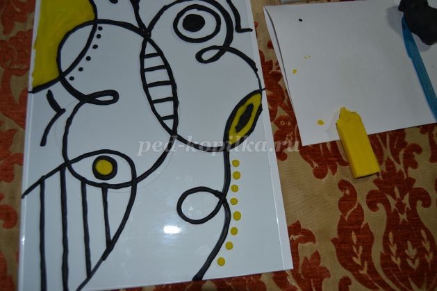 ​Панно из пластилина для детей "Бабочка": часть 1