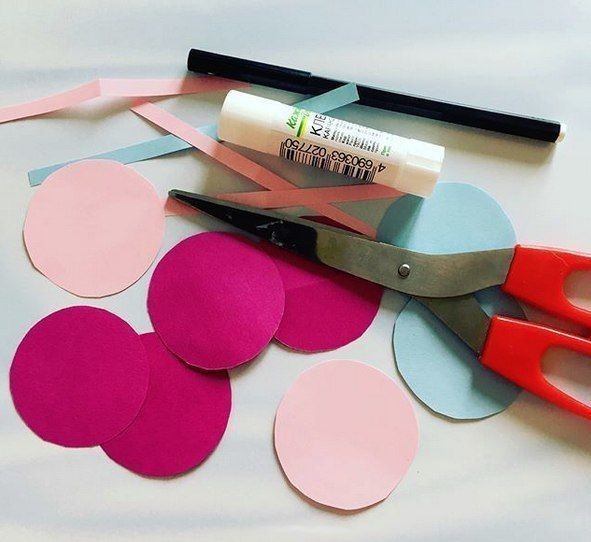 Объемные мышки из цветной бумаги Объемные мышки из цветной бумаги