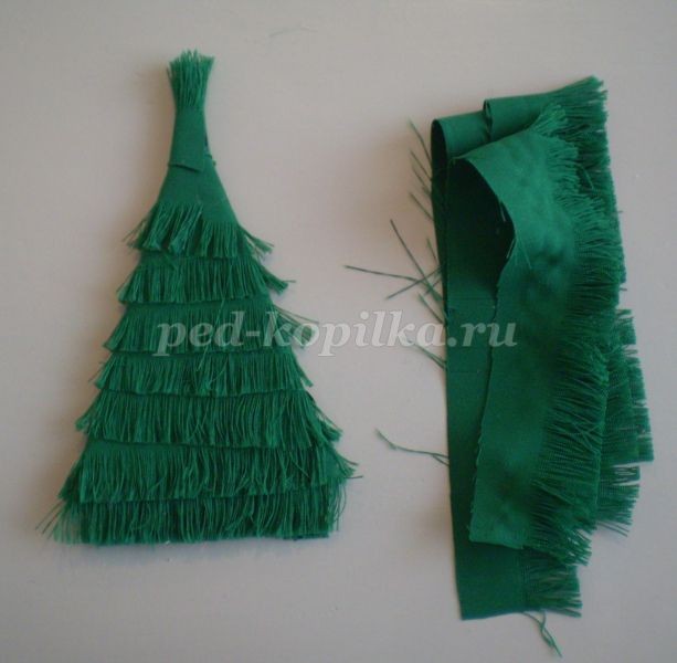 Новогодняя елка детскими руками: часть 1