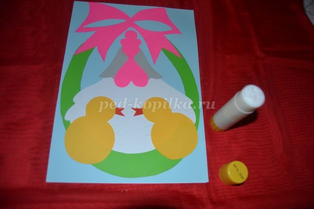 ​Открытка с курочкой и цыплятами: часть 3