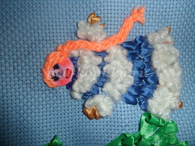 ​Вышиваем с детьми панно "Со старым Новым годом": часть 5