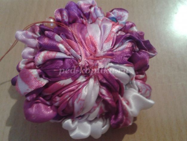 Детская брошь в японской технике "Комоно": мастер-класс, часть 2 Детская брошь в японской технике "Комоно": мастер-класс, часть 2