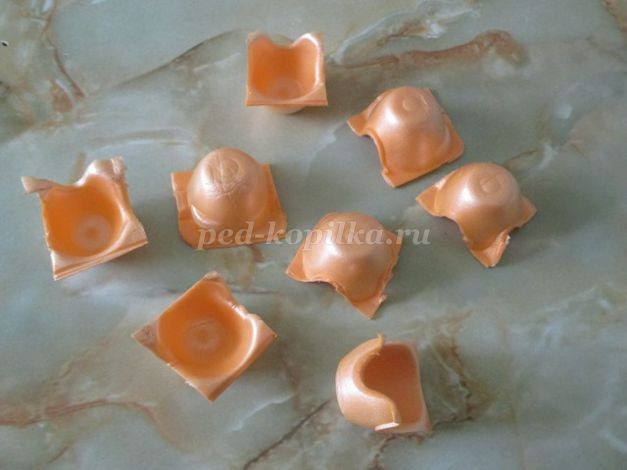 Рамка для фотографий детскими руками: часть 1