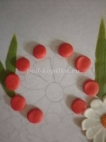 ​Яркий букет из пластилина