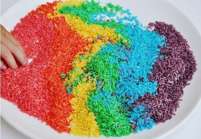​Как сделать цветной рис для детского творчества