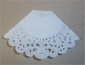 Открытка с платьем из салфетки