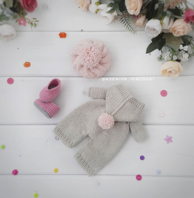 ​Комбинезон для куклы