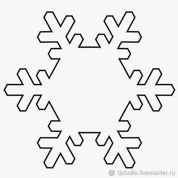 Снежинки из прозрачных упаковочных материалов