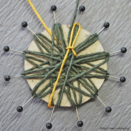 Цветы из шпагата: мастер-класс