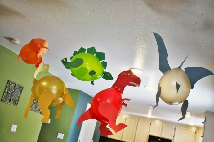 Динозавры из воздушных шариков