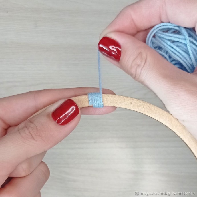 Ловец снов с лентами