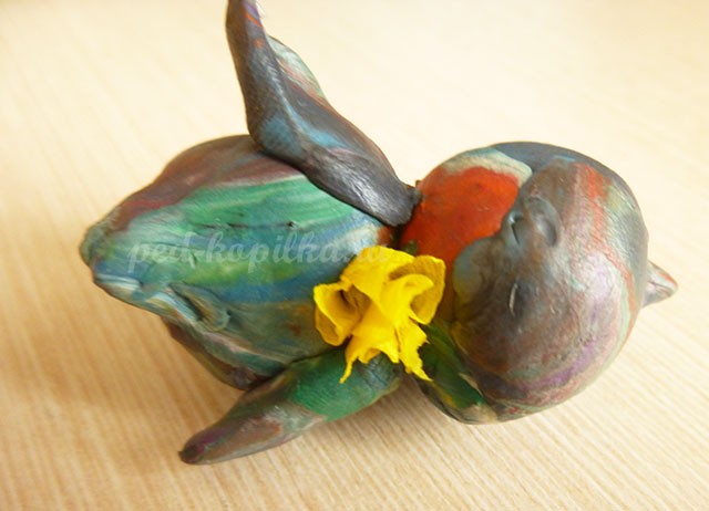 Торцевание на пластилине: цыпленок и курица Торцевание на пластилине: цыпленок и курица