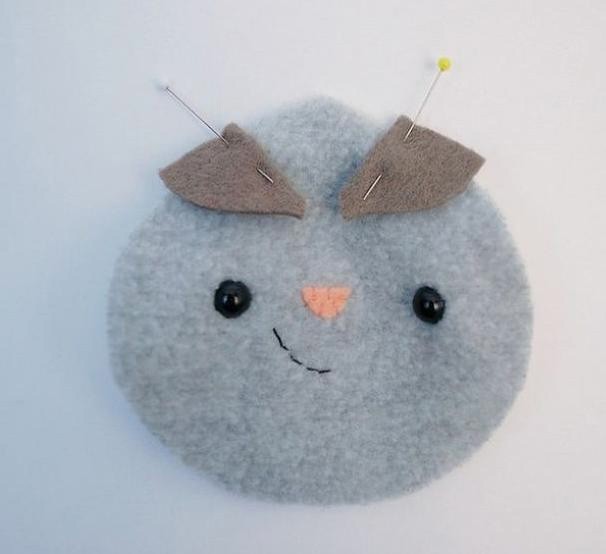 ​Милая белочка-летяга