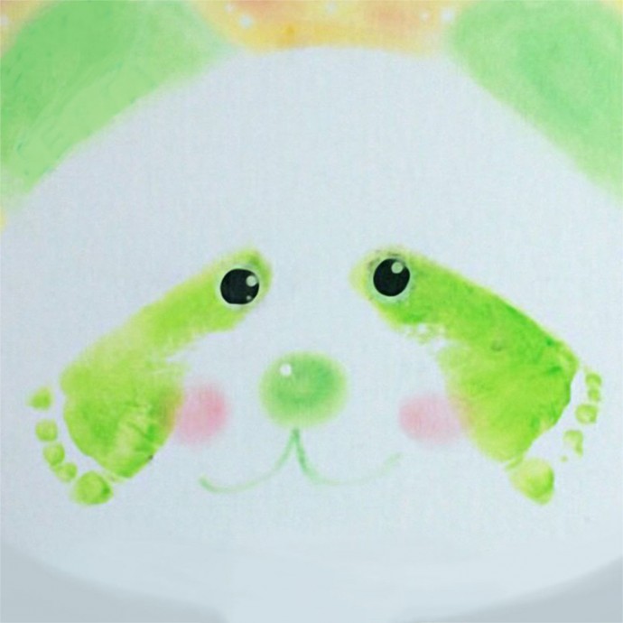 ​Рисуем панду ножками ребенка