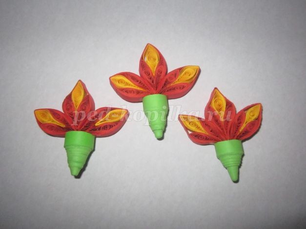 Картина в технике квиллинг в подарок маме: часть 2