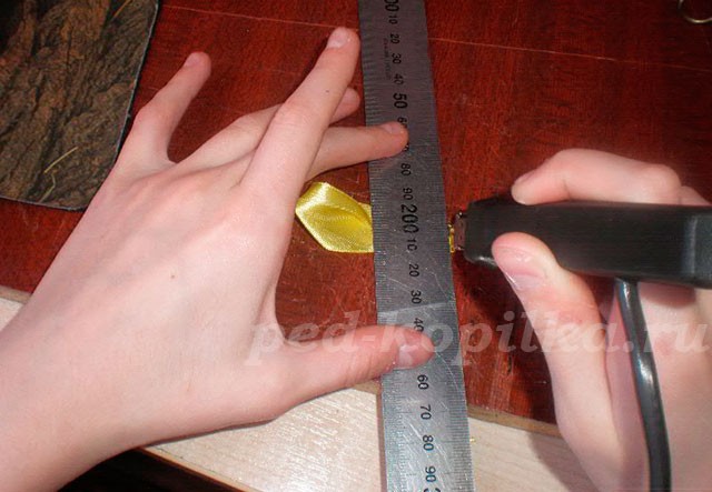 Подсолнухи из кофейных зёрен: мастер-класс Подсолнухи из кофейных зёрен: мастер-класс