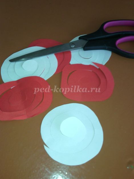 Подставка для карандашей детскими руками: часть 1